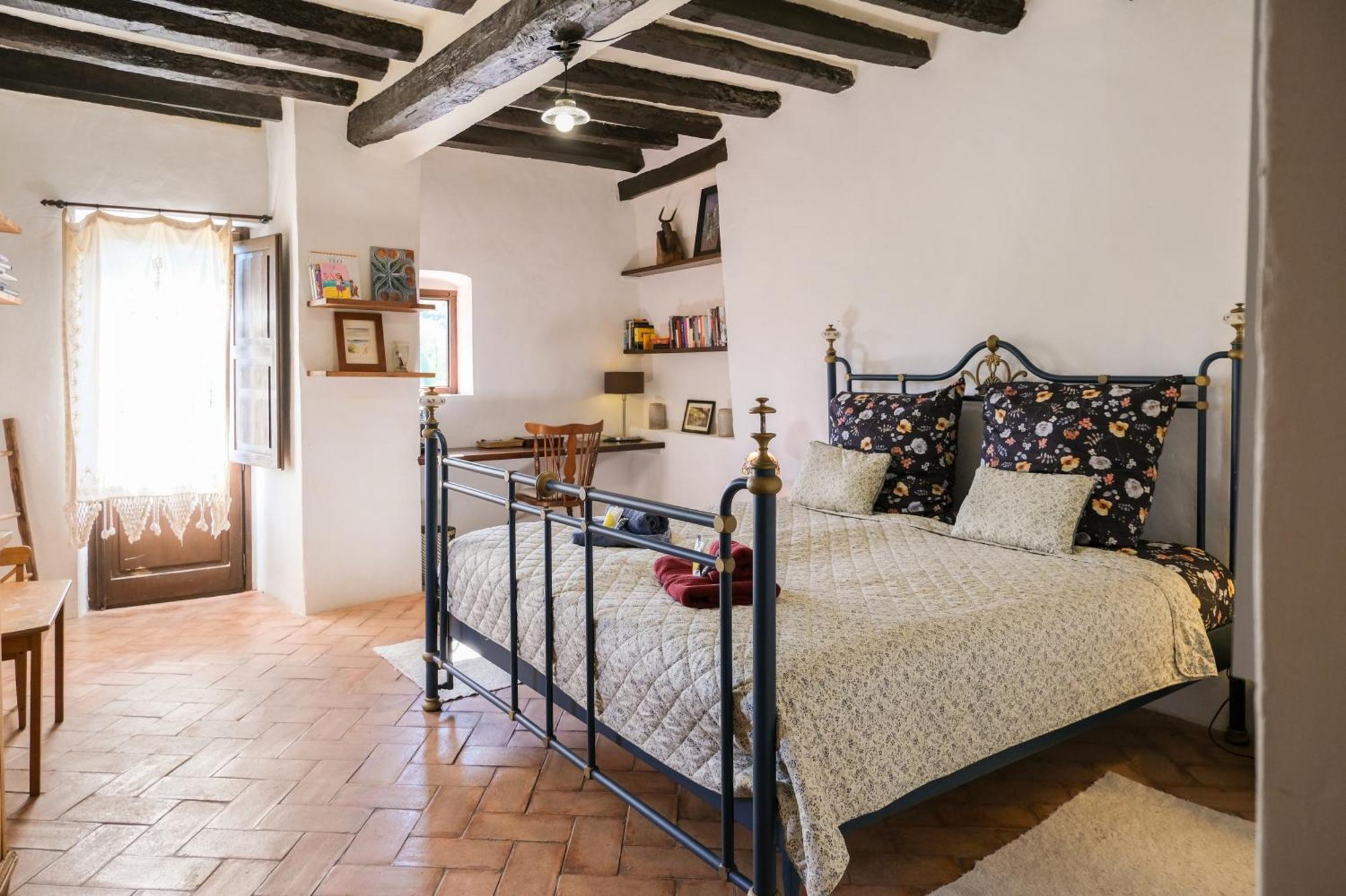 10 Del Pont Alojamiento Con Vistas Panoramicas Besalú Exteriér fotografie